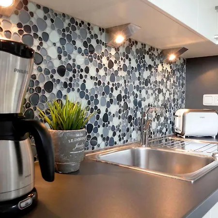 Dom wakacyjny Daenische Ferienhaeuser Am Salzhaff Haus Poseidon Wyspa Poel